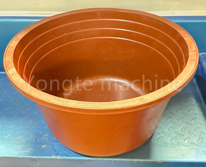 Peralatan Daur Ulang Plastik Yongte dikirim ke pelanggan Afrika