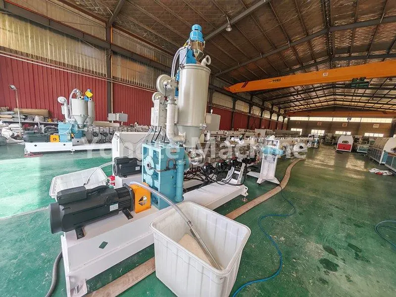 Jalur ekstrusi pipa tiga lapis PPR Yongte 16-63mm untuk klien Aljazair telah berhasil menyelesaikan commissioning dan penerimaan