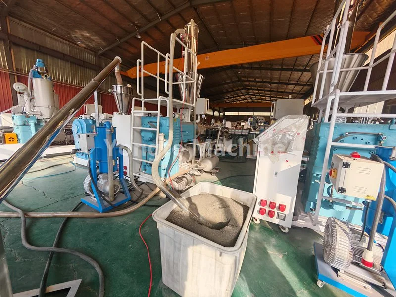 Berapa kadar air maksimal serbuk kayu untuk pembuatan decking WPC?