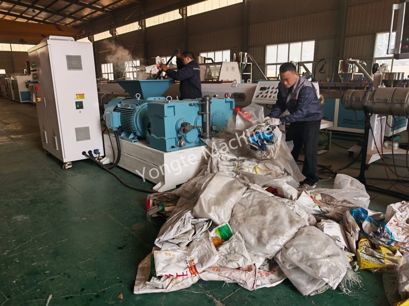 Extruder Sekrup Kembar Paralel untuk Daur Ulang Film Plastik Ke Afrika