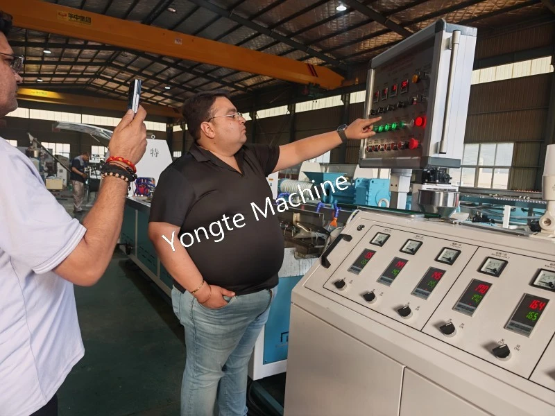 Lini Produksi Pipa Rembesan Irigasi Karet Untuk Klien India